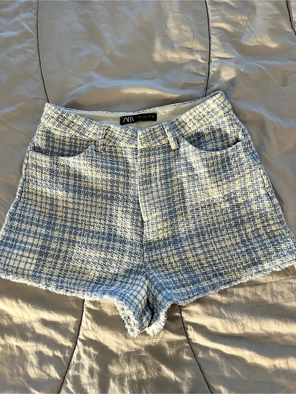 Zara Checkered High-Waisted Shorts in Blue & White Size Medium